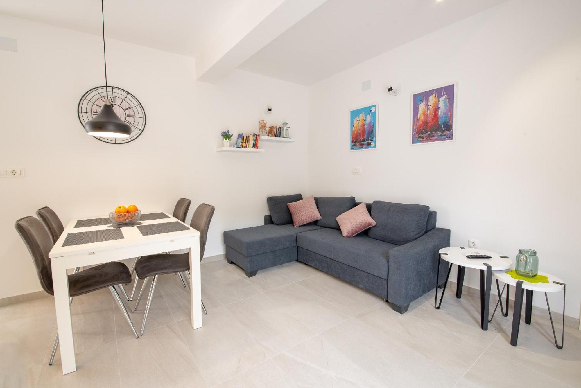 Casa Ol'Bol - Modern Apartment With Seaview And Private Large Backyard Екстериор снимка