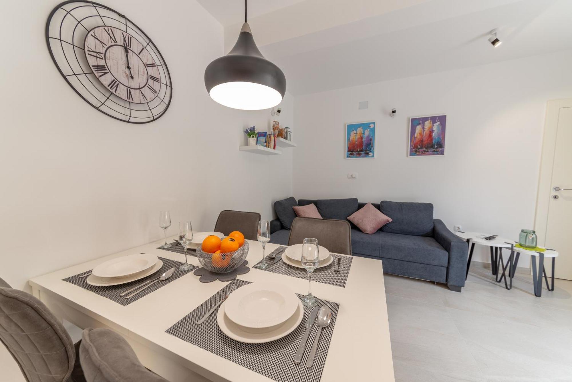Casa Ol'Bol - Modern Apartment With Seaview And Private Large Backyard Екстериор снимка