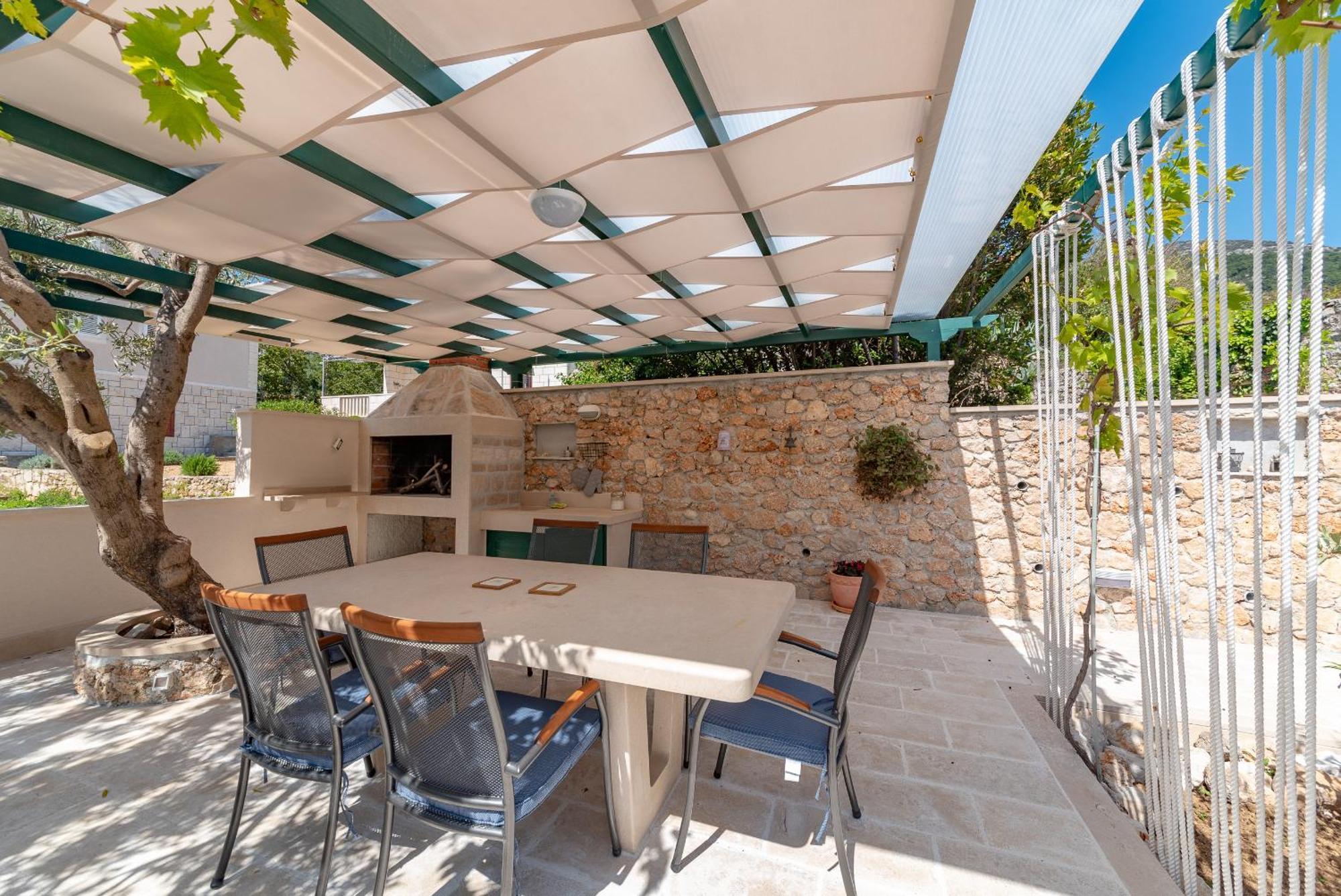 Casa Ol'Bol - Modern Apartment With Seaview And Private Large Backyard Екстериор снимка